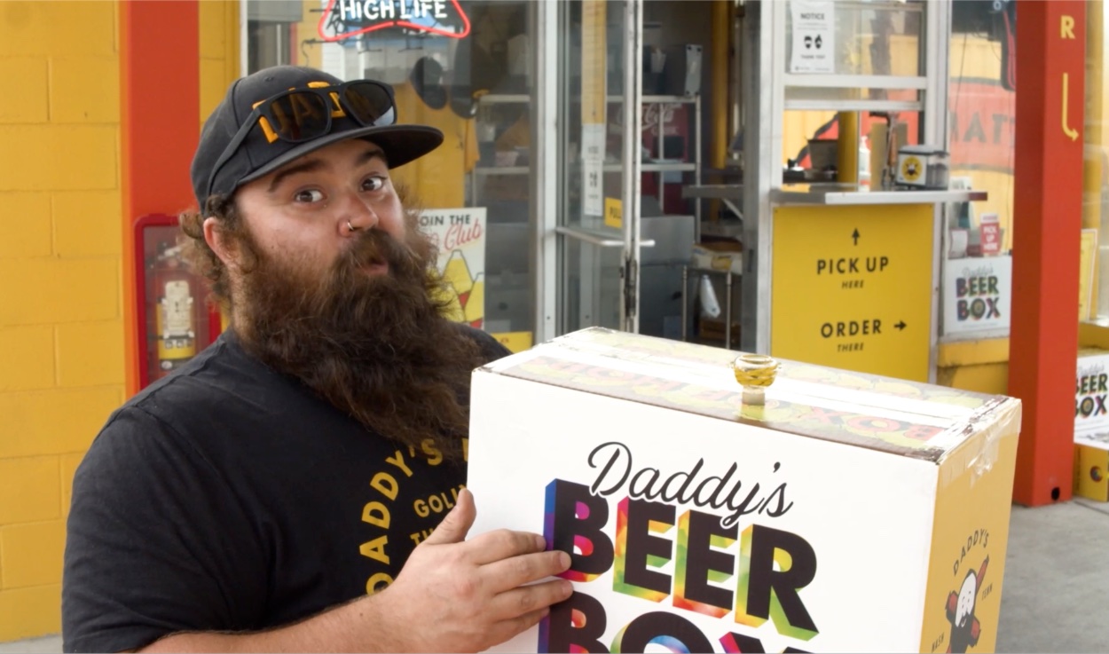 Daddy's Beer Box at the Daddy's Dogs storefront