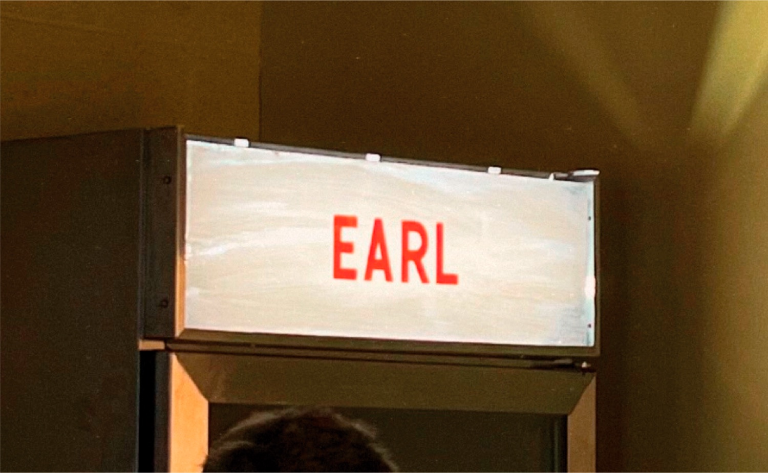 Earl illuminated sign